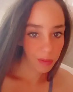 yourhungariangirl profilképe